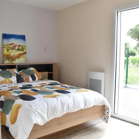 Maisons Phoenix בית נופש